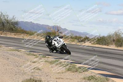 media/Nov-16-2025-Race Pace (Sun) [[8c5fa54630]]/Verified Riders/4-Turn 3 Inside (1050am)/